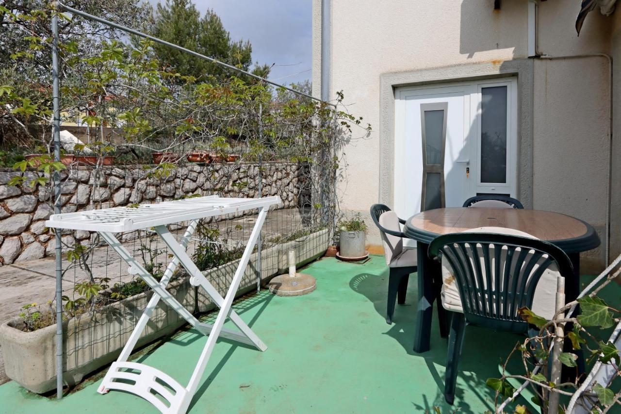 Studio Punat 5410A Buitenkant foto